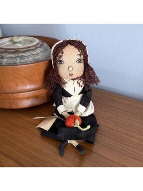 Joe Spencer Gathered Traditions Gallerie II Thanksgiving Pilgrim Eve Doll